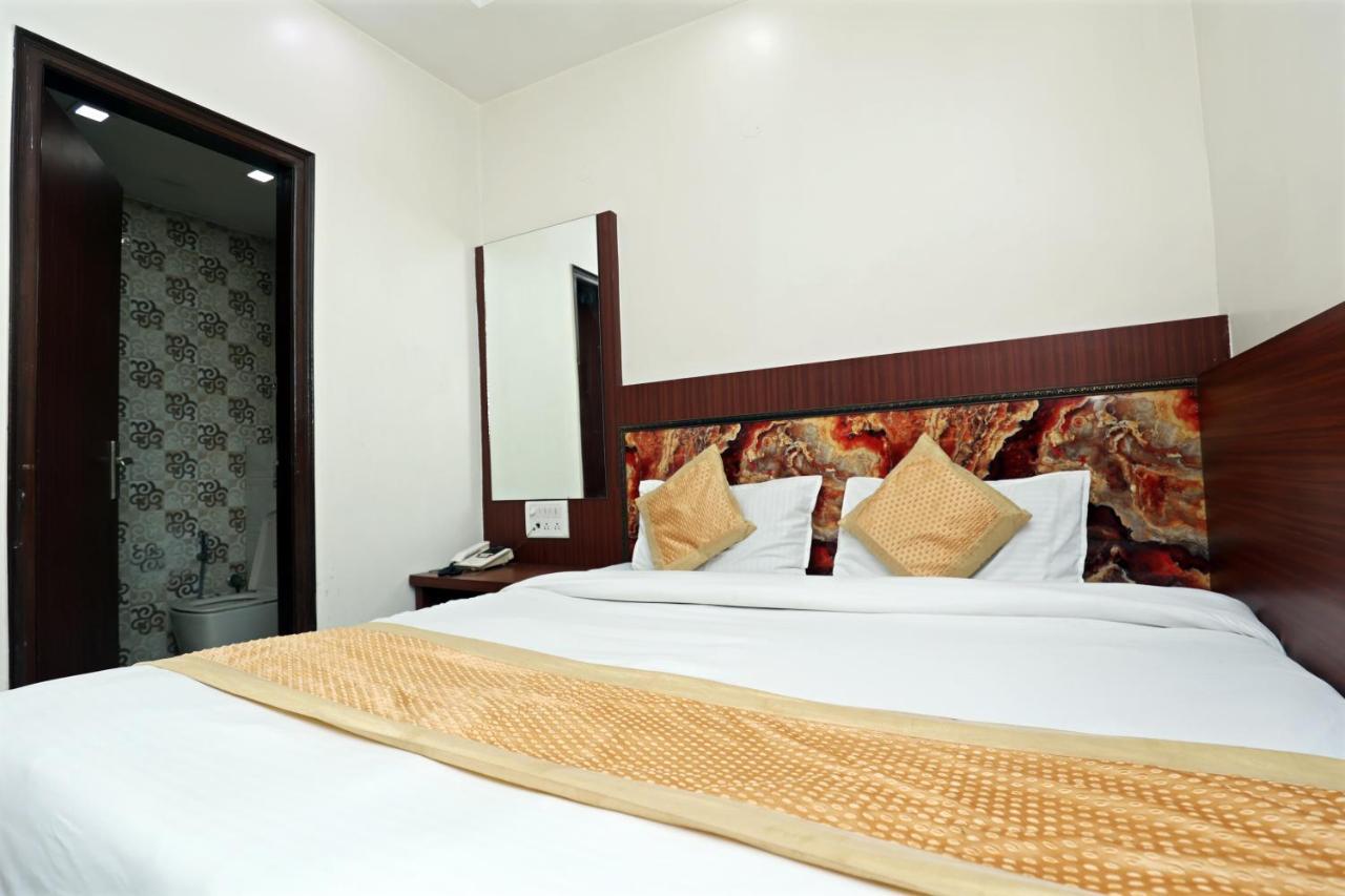 ניו דלהי Hotel Toto International Dx מראה חיצוני תמונה