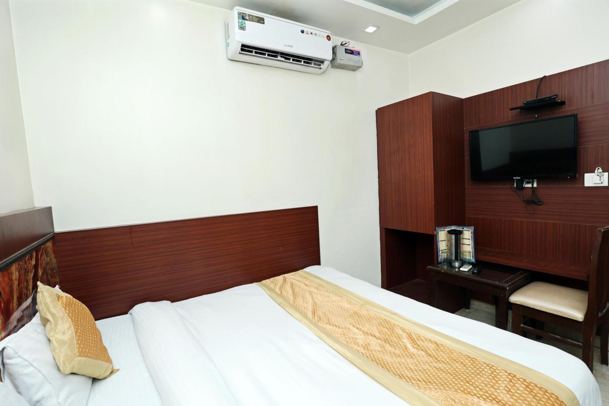 ניו דלהי Hotel Toto International Dx מראה חיצוני תמונה